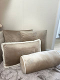 B Bed Set
